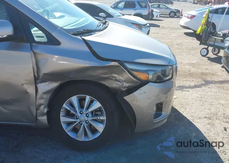 2016 Kia Sedona Lx z USA, uszkodzony, nr VIN KNDMB5C17G6189234